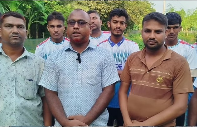 বীরগড় ক্রীড়া একাদশের খেলোয়াড়দের পাশে লিংক থ্রি, বিতরণ ১৩টি জার্সি
